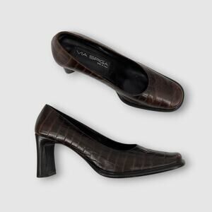Vintage Via Spiga Dark Brown Croc Embossed Leather Square Toe Block Heels 7.5